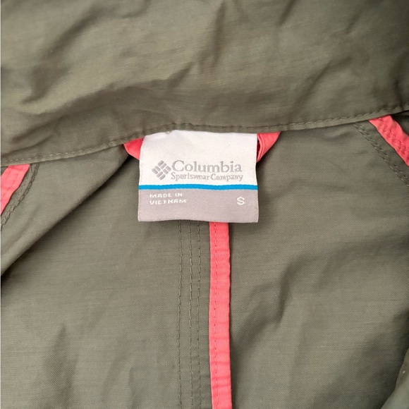 Women’s Columbia jacket - Picture 4 of 5